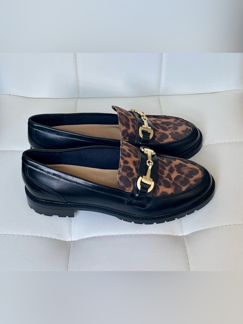 Nine West Black Leather Loafers with Leopard Print and Gold Bit 8M
